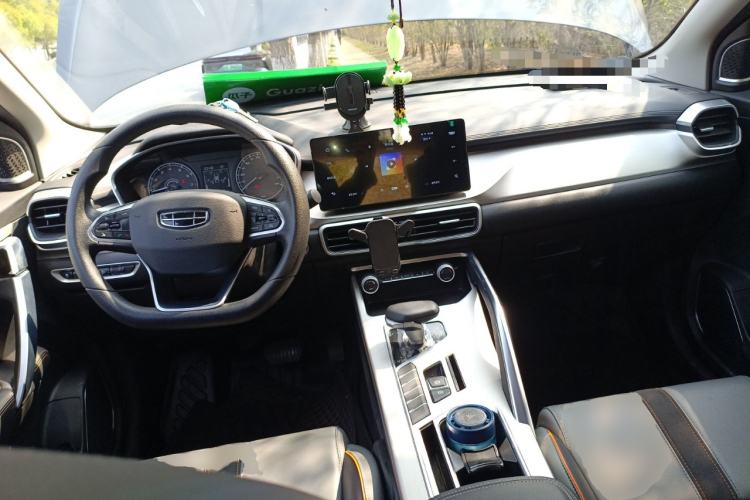 Used Geely Auto Coolray 2024 1.5T DCT Longteng Edition Center Console