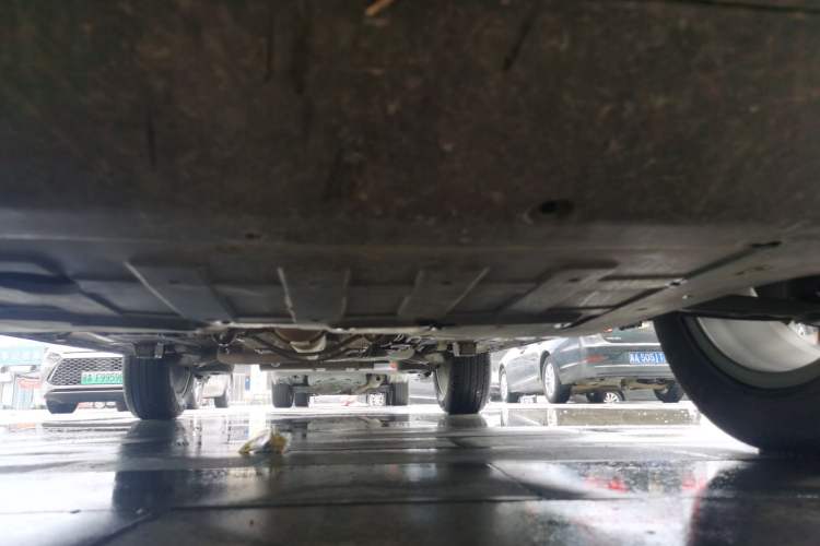 Used Geely Auto Coolray 2024 1.5T DCT Longteng Edition Chassis Front