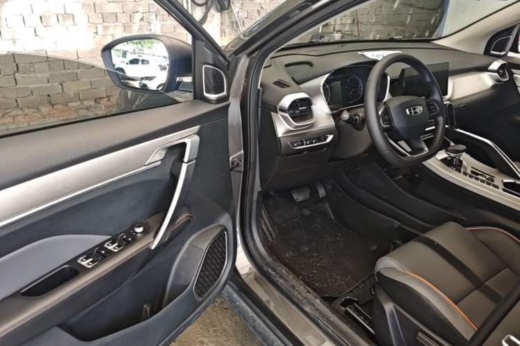 Used Geely Auto Coolray 2024 1.5T DCT Longteng Edition Driver Seat