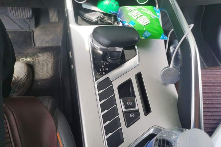 Used Geely Auto Coolray 2024 1.5T DCT Longteng Edition Gear Lever