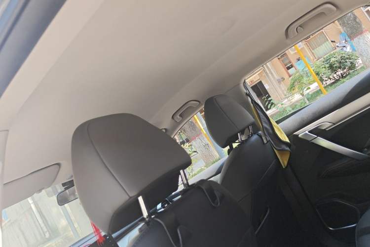 Used Geely Auto Coolray 2024 1.5T DCT Longteng Edition Headliner