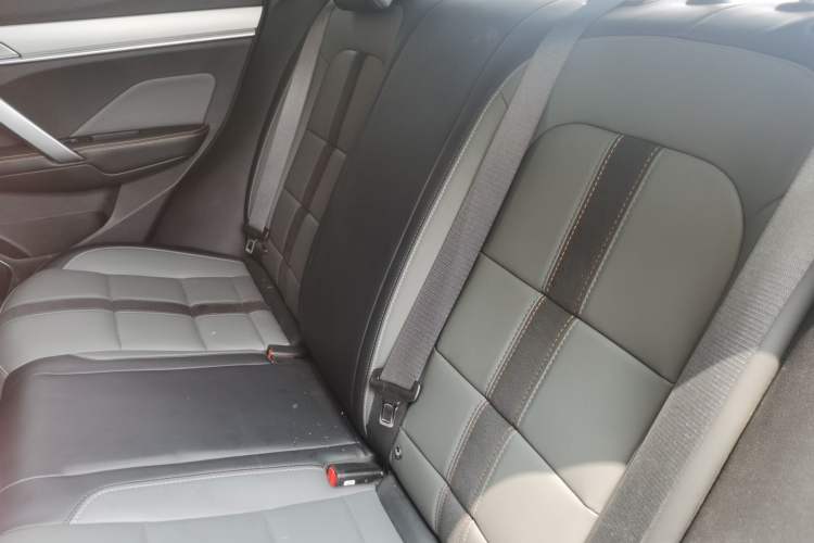 Used Geely Auto Coolray 2024 1.5T DCT Longteng Edition Left Rear Seat