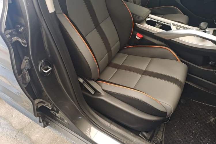 Used Geely Auto Coolray 2024 1.5T DCT Longteng Edition Right Front Seat