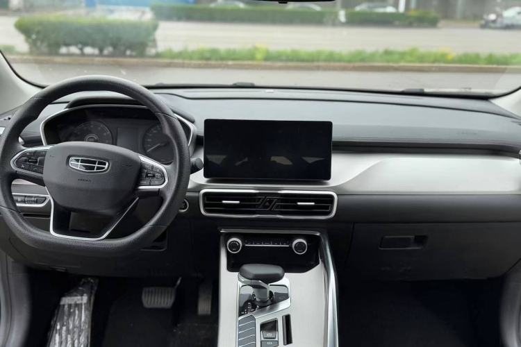 Used Geely Auto Coolray 2024 1.5T DCT Longteng Edition Interior 1