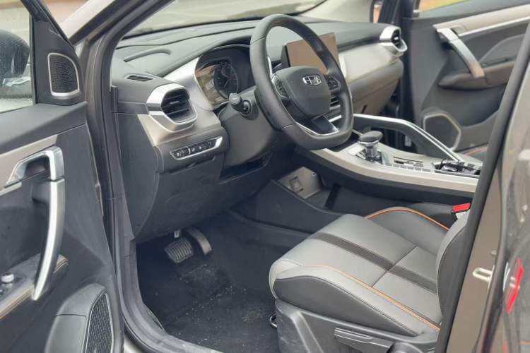 Used Geely Auto Coolray 2024 1.5T DCT Longteng Edition Interior 5