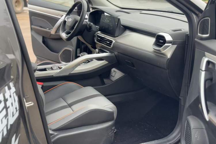 Used Geely Auto Coolray 2024 1.5T DCT Longteng Edition Interior 7