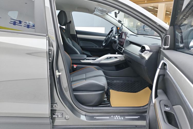 Used Geely Auto Coolray 2024 1.5T DCT Longteng Edition Right Front Seat