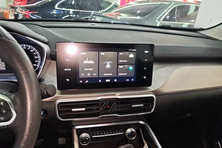 Used Geely Auto Coolray 2024 1.5T DCT Longteng Edition Audio And AC Panel