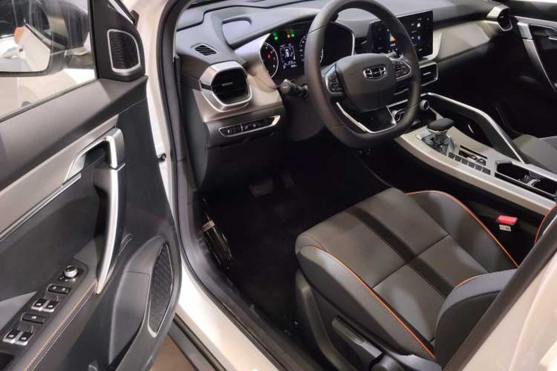 Used Geely Auto Coolray 2024 1.5T DCT Longteng Edition Driver Seat
