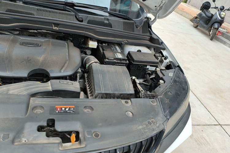 Used Geely Auto Coolray 2024 1.5T DCT Longteng Edition Engine Bay Left