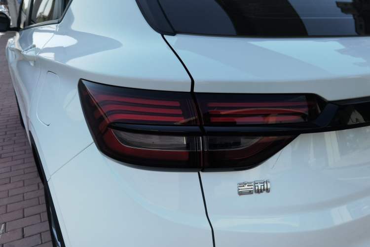 Used Geely Auto Coolray 2024 1.5T DCT Longteng Edition Exterior 10