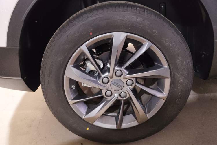 Used Geely Auto Coolray 2024 1.5T DCT Longteng Edition Exterior 5