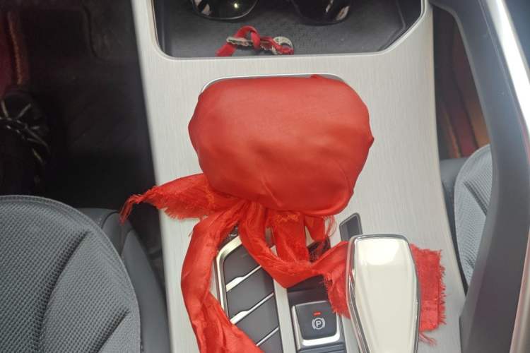 Used Geely Auto Coolray 2024 1.5T DCT Longteng Edition Gear Lever