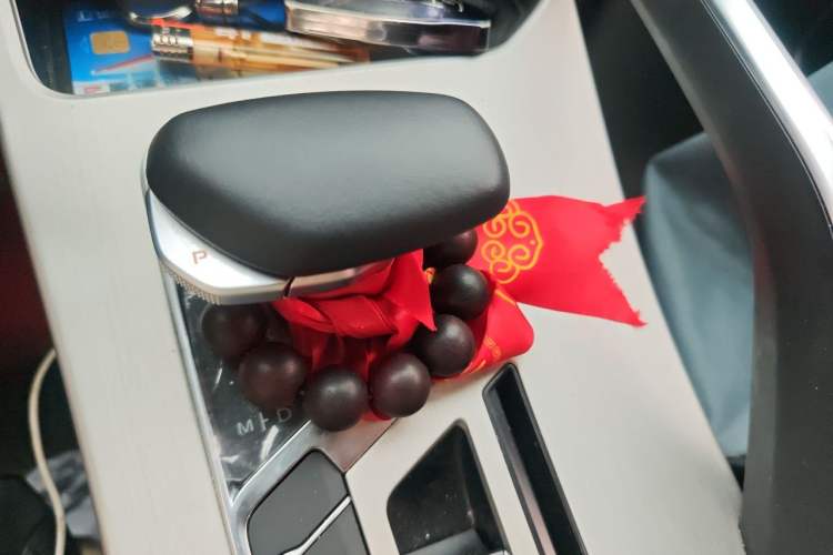 Used Geely Auto Coolray 2024 1.5T DCT Longteng Edition Gear Lever