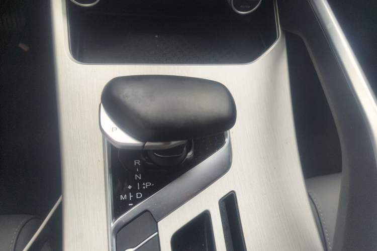 Used Geely Auto Coolray 2024 1.5T DCT Longteng Edition Gear Lever