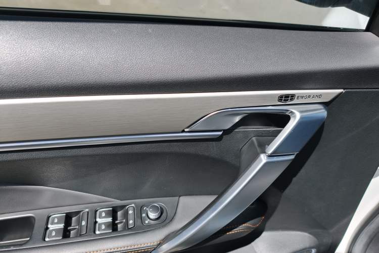 Used Geely Auto Coolray 2024 1.5T DCT Longteng Edition Interior 10