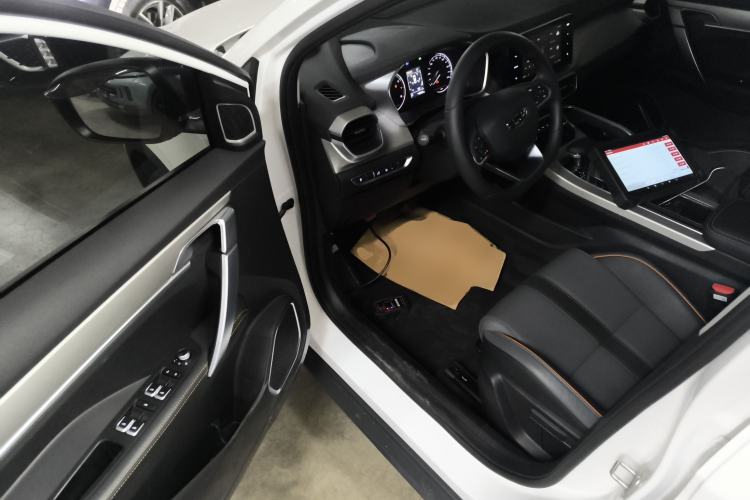 Used Geely Auto Coolray 2024 1.5T DCT Longteng Edition Interior 3