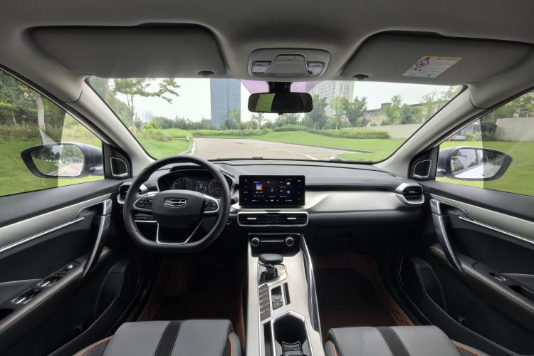 Used Geely Auto Coolray 2024 1.5T DCT Longteng Edition Interior 3