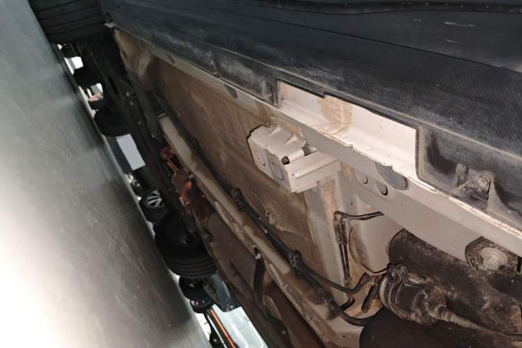 Used Geely Auto Coolray 2024 1.5T DCT Longteng Edition Left Side Sill