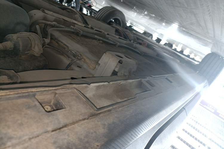 Used Geely Auto Coolray 2024 1.5T DCT Longteng Edition Left Side Sill