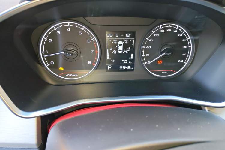 Used Geely Auto Coolray 2024 1.5T DCT Longteng Edition Odometer Close Up