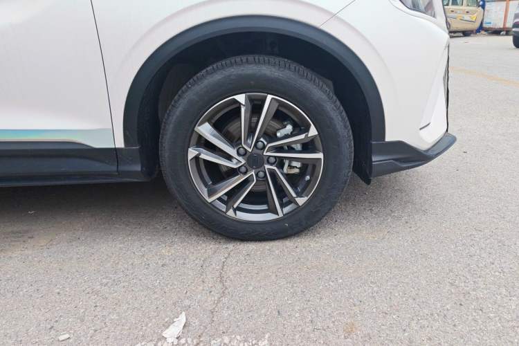 Used Geely Auto Coolray 2024 1.5T DCT Longteng Edition Right Front Wheel Hub