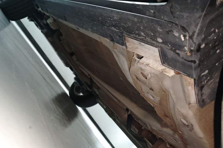 Used Geely Auto Coolray 2024 1.5T DCT Longteng Edition Right Side Sill