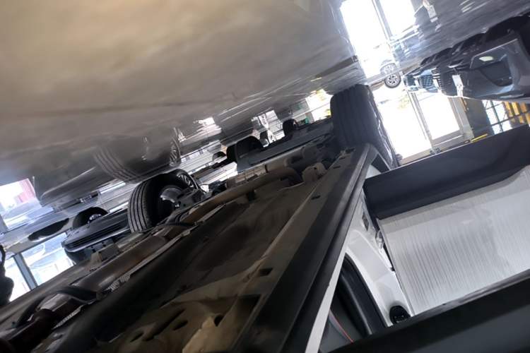 Used Geely Auto Coolray 2024 1.5T DCT Longteng Edition Right Side Sill