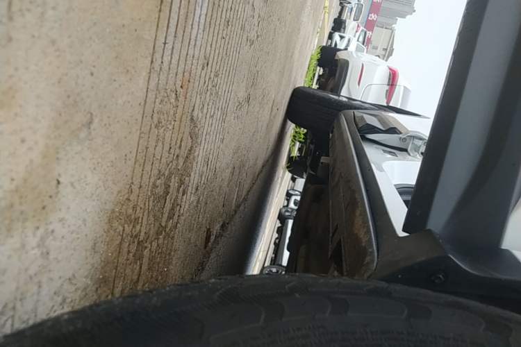 Used Geely Auto Coolray 2024 1.5T DCT Longteng Edition Right Side Sill