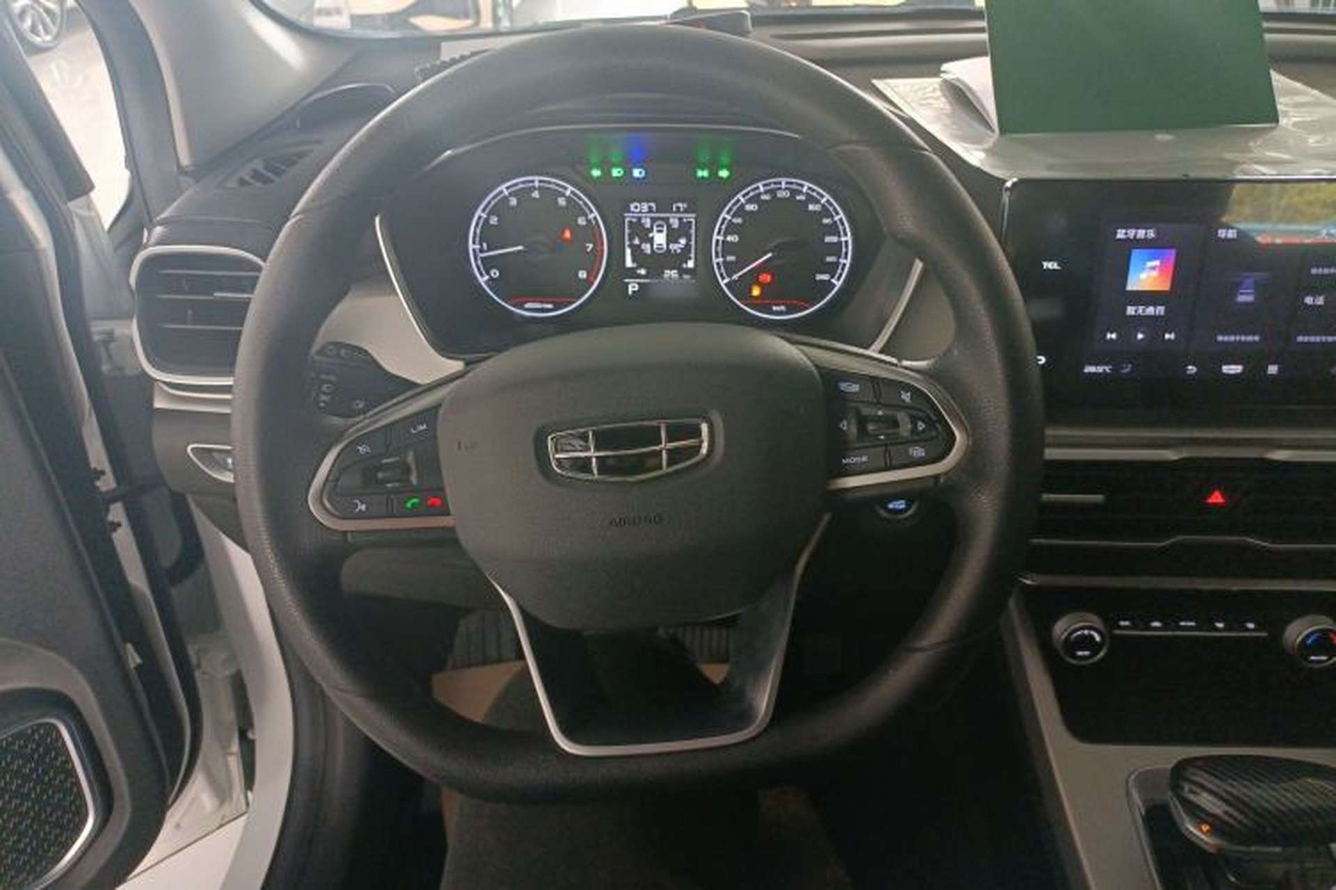 Used Geely Auto Coolray 2024 1.5T DCT Longteng Edition Steering Wheel