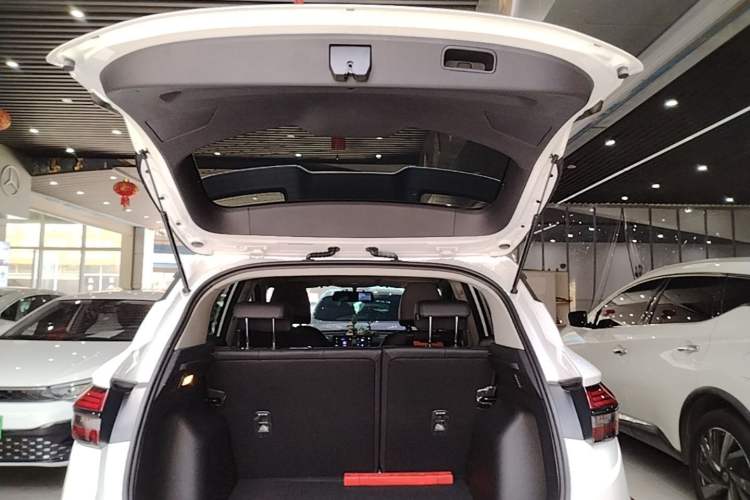 Used Geely Auto Coolray 2024 1.5T DCT Longteng Edition Trunk