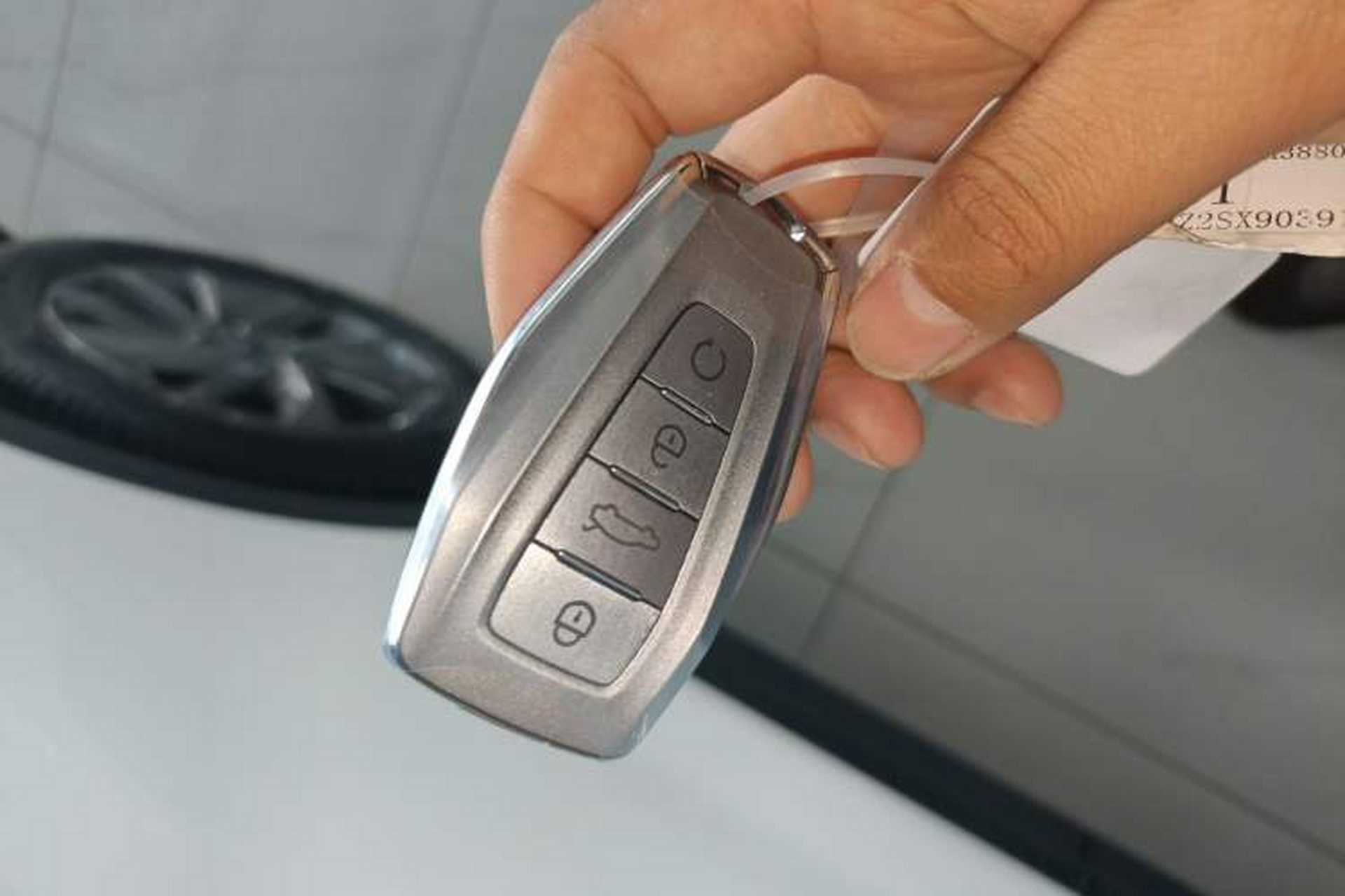 Used Geely Auto Coolray 2024 1.5T DCT Longteng Edition Vehicle Key