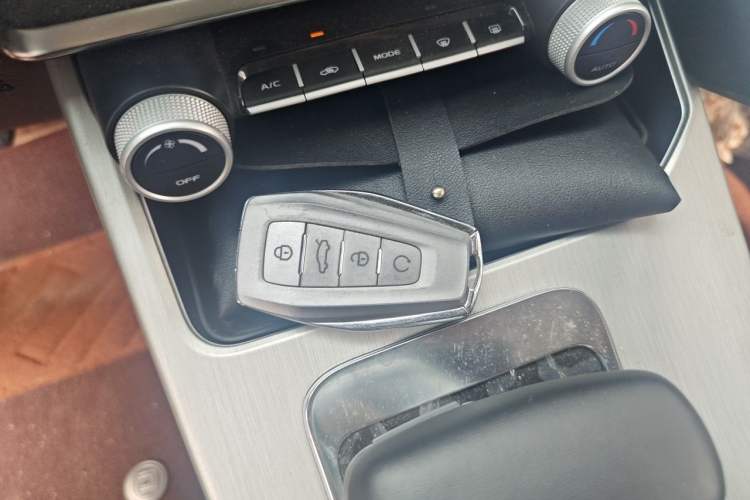 Used Geely Auto Coolray 2024 1.5T DCT Longteng Edition Vehicle Key