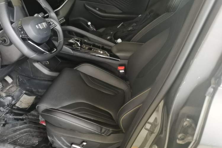 Used Geely Auto Coolray 2025 Model Bin Yue L 1.5TD DCT Battle Left Front Seat