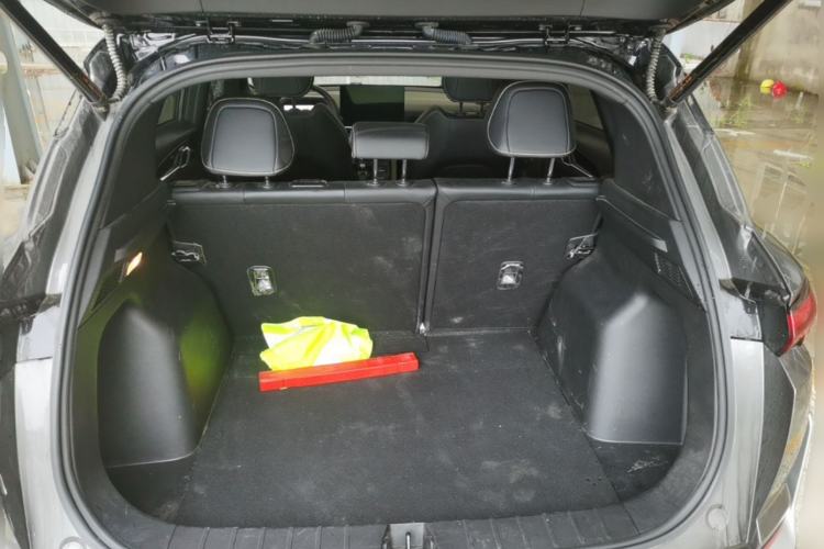 Used Geely Auto Coolray 2025 Model Bin Yue L 1.5TD DCT Battle Trunk