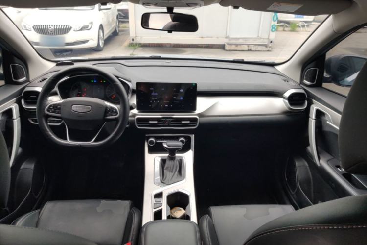 Used Geely Auto Coolray 2025 1.5L CVT Super Edition Center Console