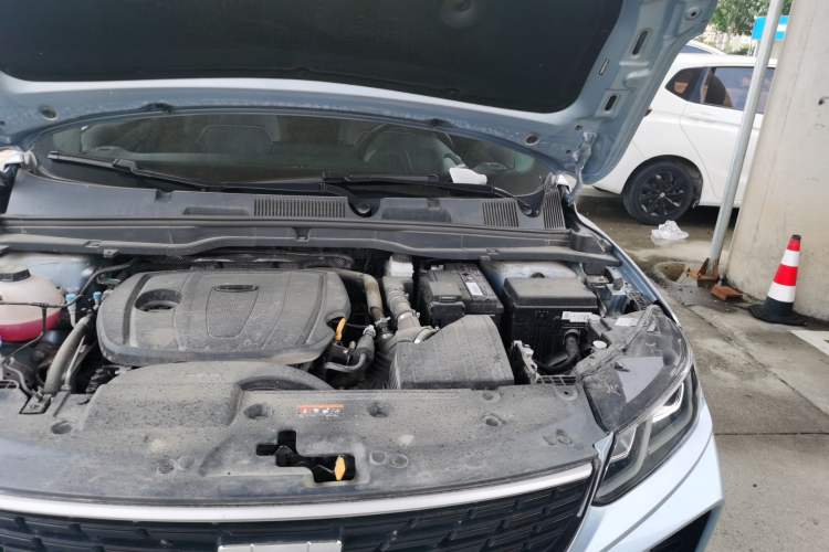 Used Geely Auto Coolray 2025 1.5L CVT Super Edition Engine Bay Left
