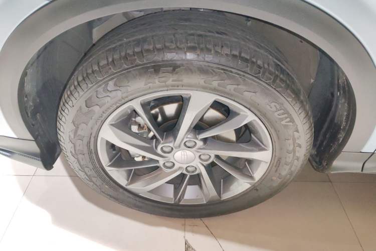 Used Geely Auto Coolray 2025 1.5L CVT Super Edition Left Front Wheel Hub