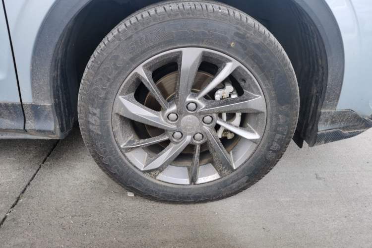 Used Geely Auto Coolray 2025 1.5L CVT Super Edition Right Front Wheel Hub