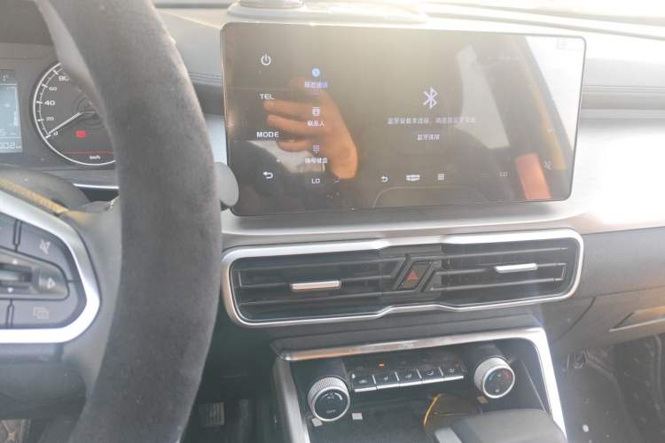 Used Geely Auto Coolray 2025 1.5L CVT Super Edition Audio And AC Panel