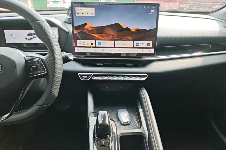 Used Geely Auto Coolray 2025 Bin Yue L 1.5T DCT Starlight Edition Audio And AC Panel