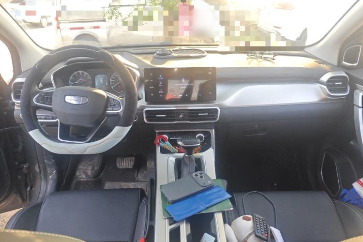 Used Geely Auto Coolray 2025 1.5L CVT Super Edition Center Console