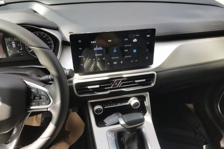 Used Geely Auto Coolray 2025 1.5L CVT Super Edition Center Console