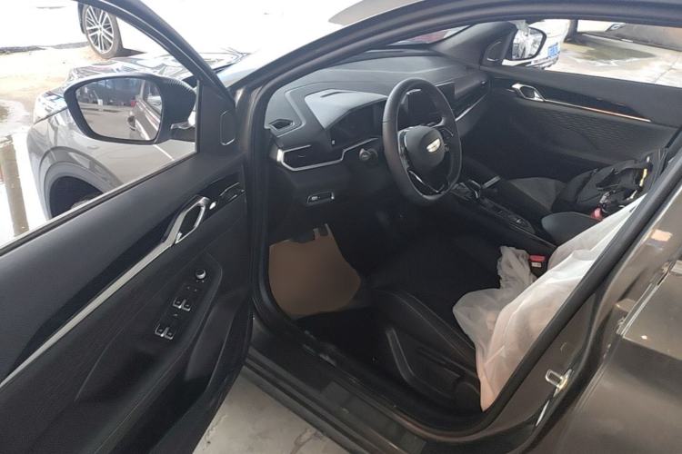 Used Geely Auto Coolray 2025 Bin Yue L 1.5TD DCT Beyond Edition Driver Seat