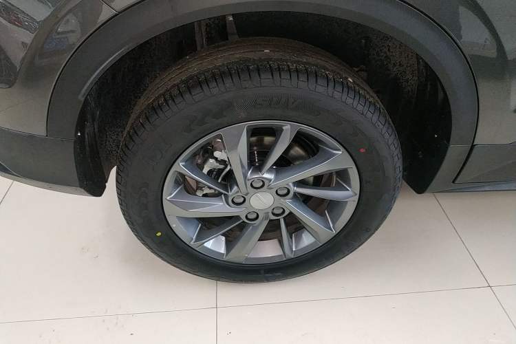 Used Geely Auto Coolray 2025 Model 1.5L CVT Superpower Edition MAX Exterior 5