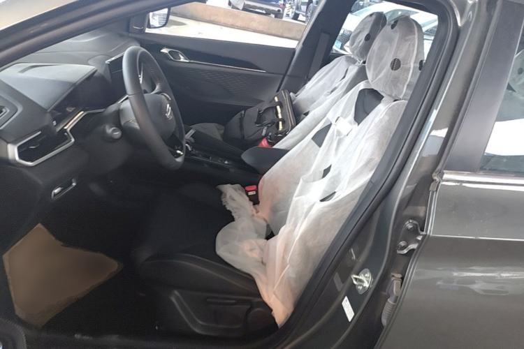 Used Geely Auto Coolray 2025 Bin Yue L 1.5TD DCT Beyond Edition Left Front Seat