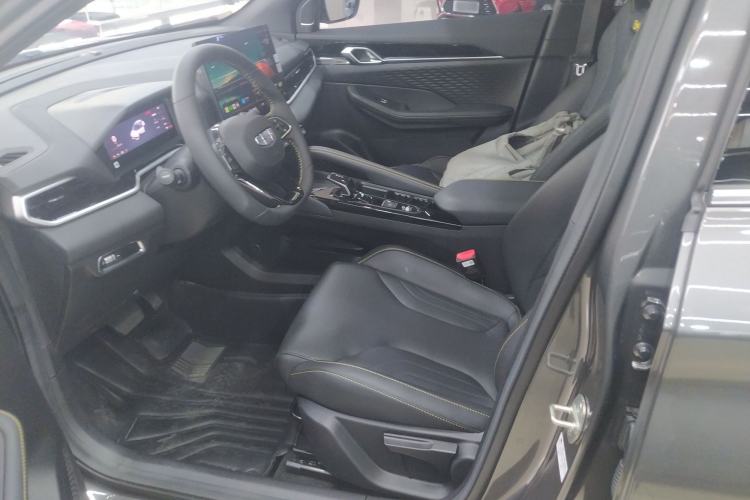 Used Geely Auto Coolray 2025 Bin Yue L 1.5T DCT Starlight Edition Left Front Seat