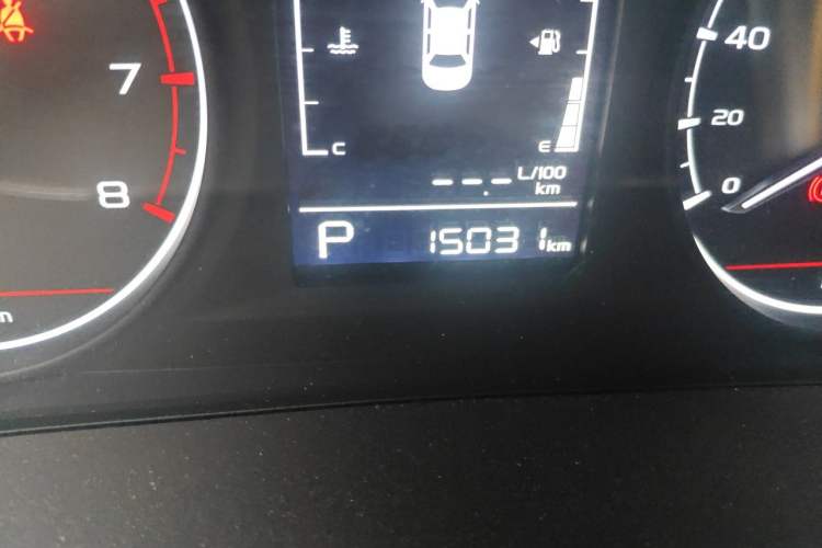 Used Geely Auto Coolray 2025 1.5L CVT Super Edition Odometer Close Up