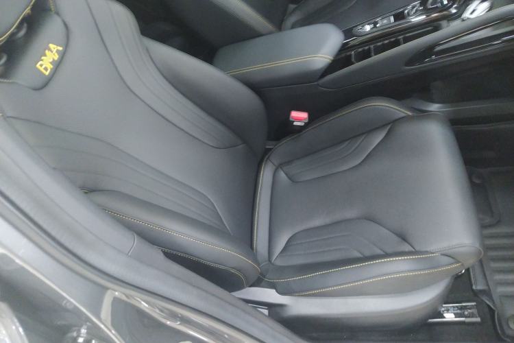 Used Geely Auto Coolray 2025 Bin Yue L 1.5T DCT Starlight Edition Right Front Seat