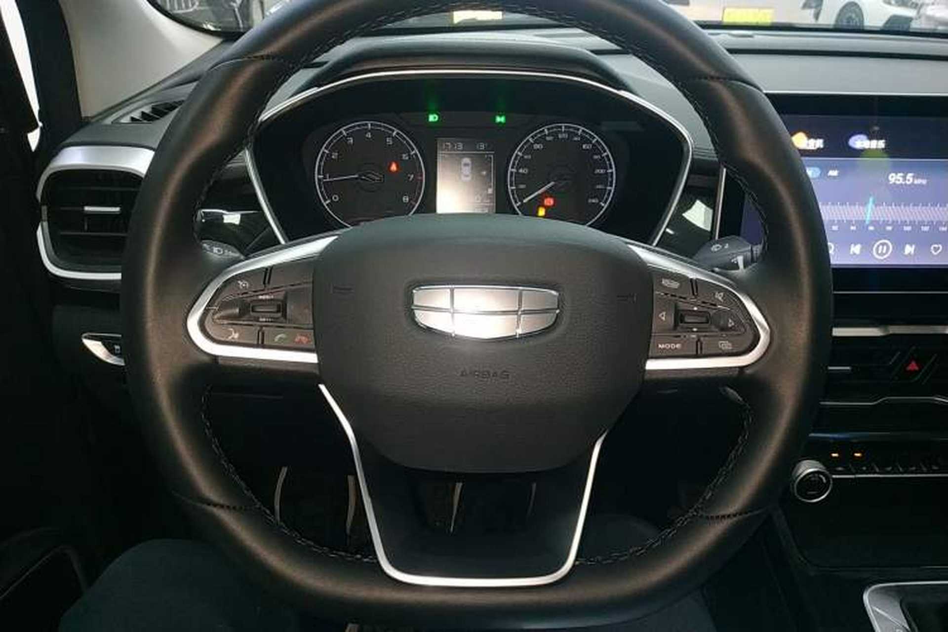 Used Geely Auto Coolray 2025 Model 1.5L CVT Superpower Edition MAX Steering Wheel